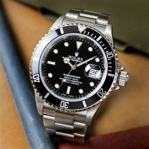 rolex submariner 16610v|rolex submariner 16610 specs.